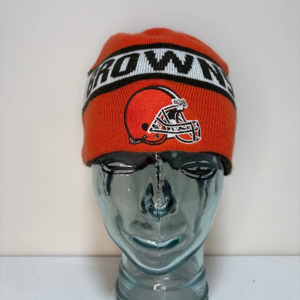 Vintage 2000's New Era Cleveland Browns Beanie